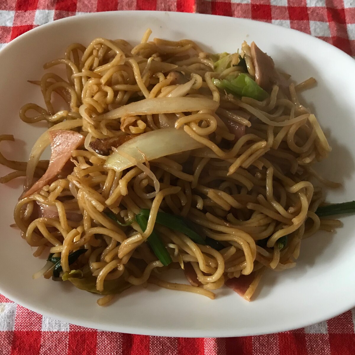 エリンギほうれん草ハム玉ねぎキャベツの焼きそば レシピ 作り方 By ともオカンyoutuber 楽天レシピ エリンギほうれん草ハム玉ねぎキャベツの焼きそば レシピ 作り方 By ともオカンyoutuber 楽天レシピ